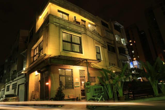 Meng Zi Bu _Dream Corner Hostel Tainan Buitenkant foto